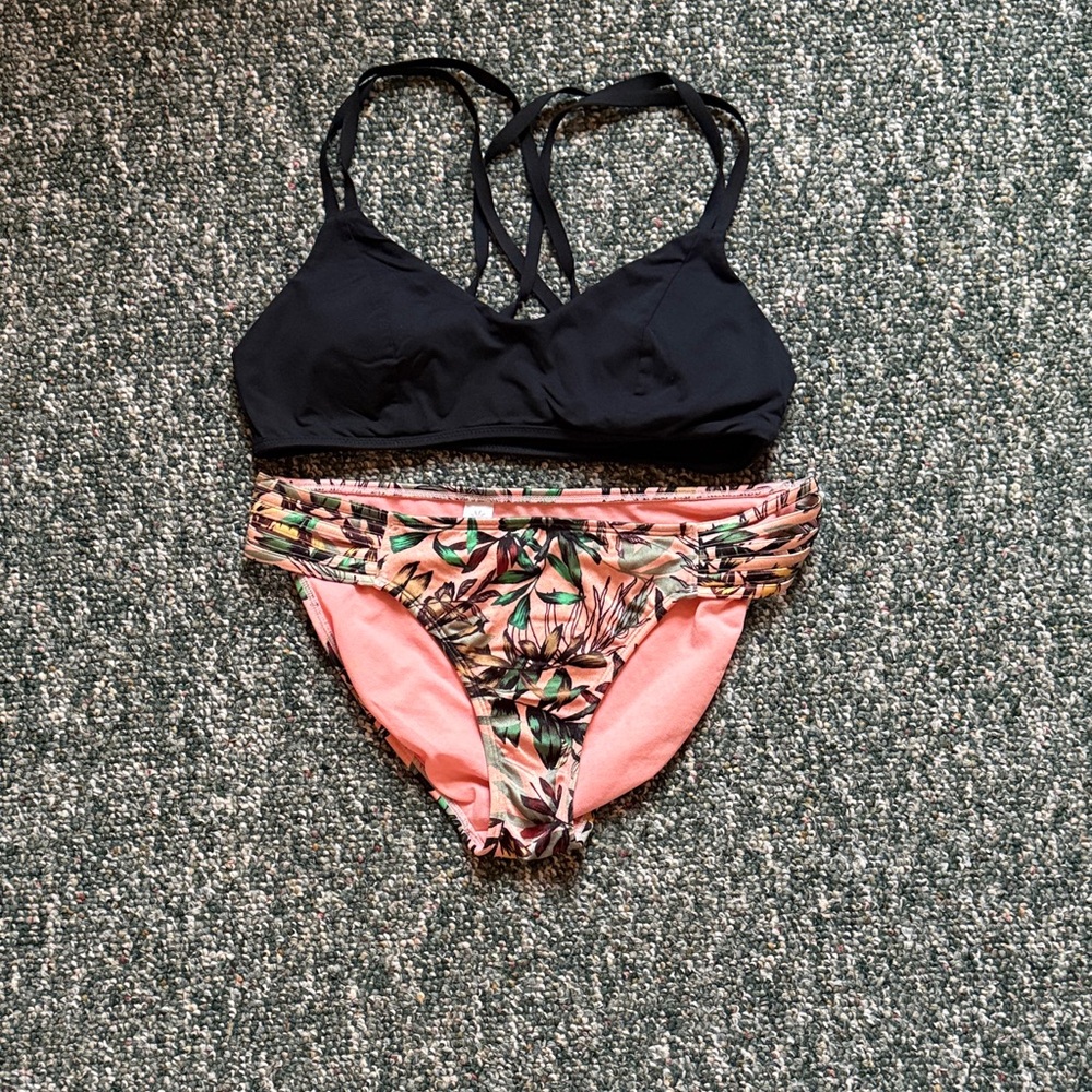 Black and Pink Tropical Bikini Set